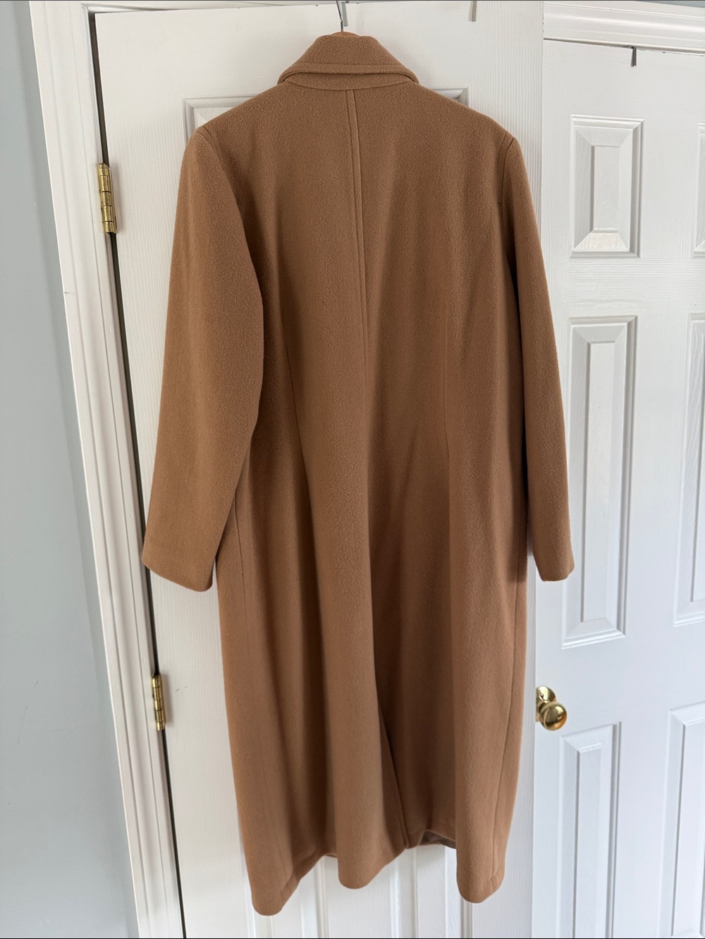 Llbean Women's Tan Camel Coat - Timeless Single-Breasted Design Rare - Picture 6 of 6